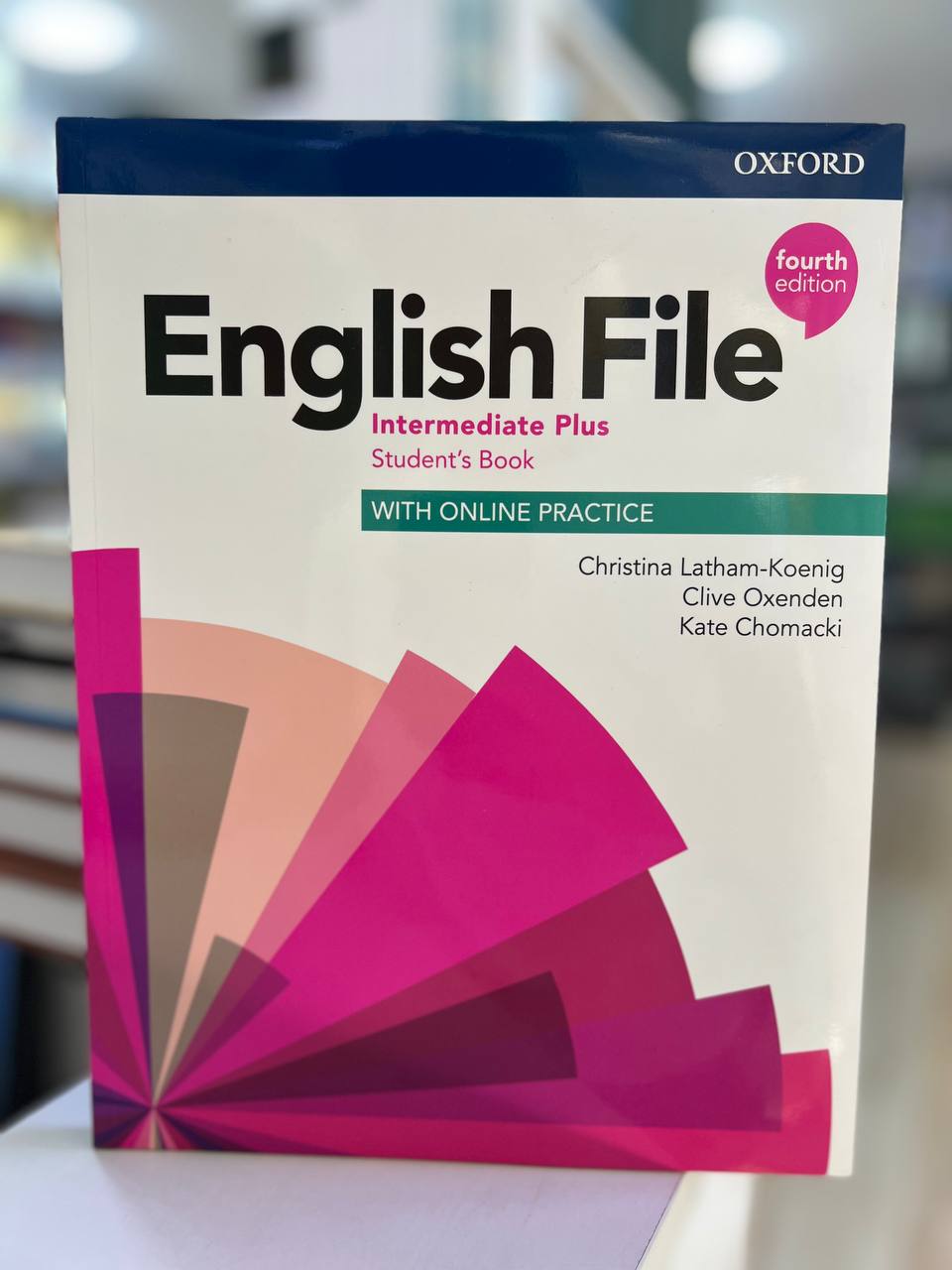 English file Intermediate Student's book (А4, yumshoq)