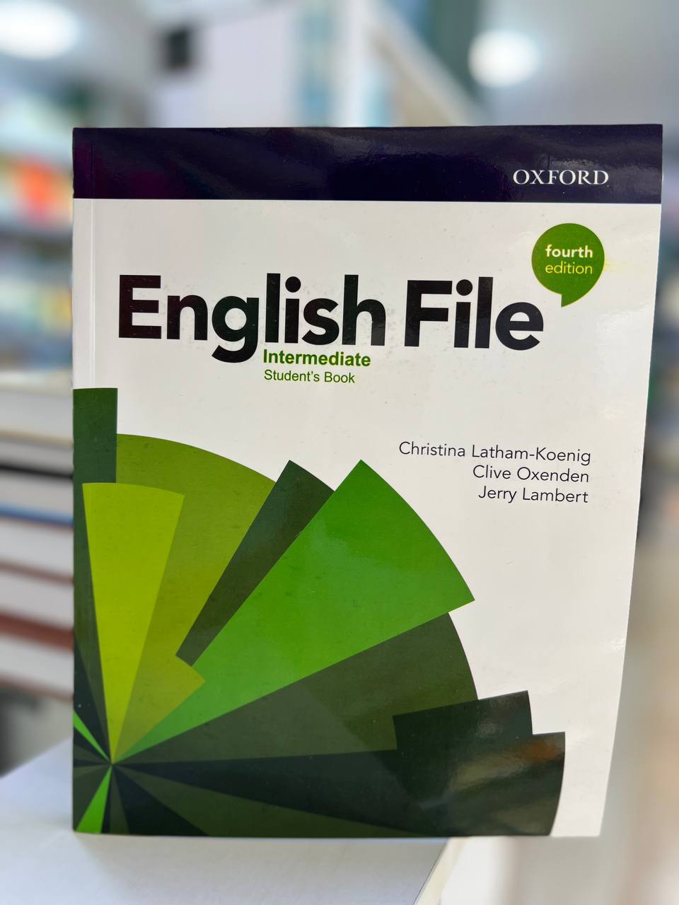 English file Intermediate Student's book (foutrh edition)